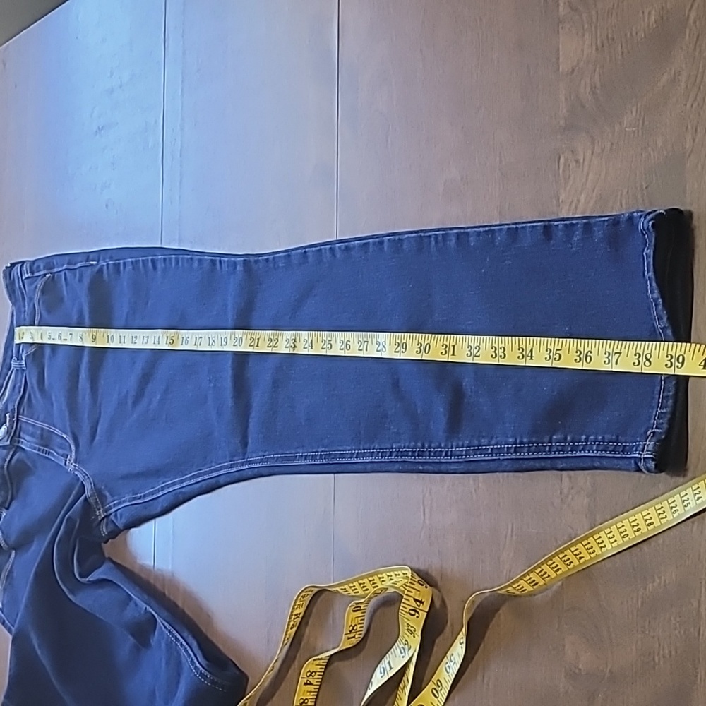 Old Navy High Rise Straight Leg Jeans Women's Size 14 Casual Denim - Picture 11 of 13